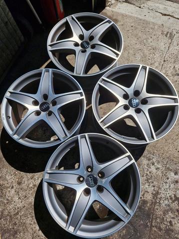 Velgen Audi Q5 18 inch beschikbaar voor biedingen