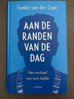 Aan de randen van de dag - Femke van der Laan, Ophalen of Verzenden, Zo goed als nieuw, Nederland