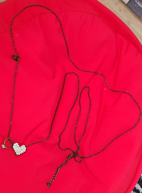 Ketting zwart met hart ring strass kerst sieraden kettingen, Sieraden, Tassen en Uiterlijk, Kettingen, Gebruikt, Overige materialen