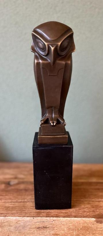 Bronzen Art-Deco stijl uil. beschikbaar voor biedingen