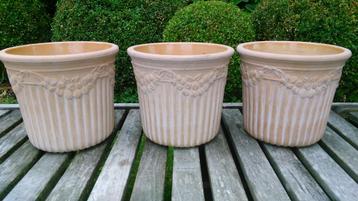 3 bloempotten terracotta guirlande sierrand Italië Ø 22,5cm beschikbaar voor biedingen