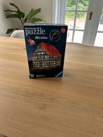 Ravensburger 3d puzzel Beiers huis met verlichting, Ophalen of Verzenden, Minder dan 500 stukjes, Zo goed als nieuw, Rubik's of 3D-puzzel