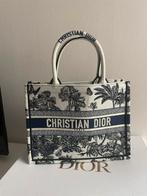 Christian Dior Book Tote Bag, Sieraden, Tassen en Uiterlijk, Tassen | Damestassen, Ophalen of Verzenden, Zo goed als nieuw, Shopper