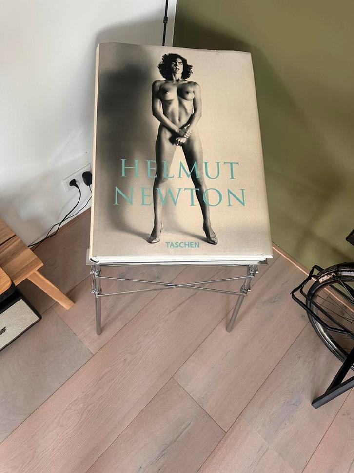 Sumo XXL Taschen & Philip Starck Tafeltje, Boeken, Kunst en Cultuur | Fotografie en Design, Zo goed als nieuw, Overige onderwerpen