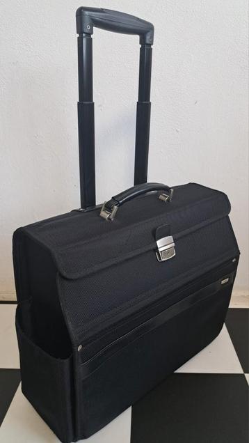 Capiz Luxury Business cabinekoffer
Handbagage Reiskoffer  beschikbaar voor biedingen