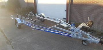 TIKI Demo Boot Trailers T1800 Enkelasser + T2600 tandemasser beschikbaar voor biedingen