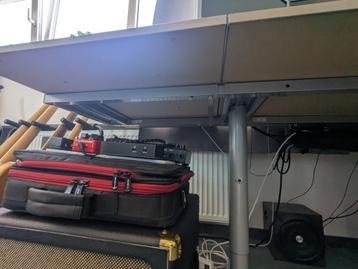 Ikea bekant hoekbureau - afbeelding 2