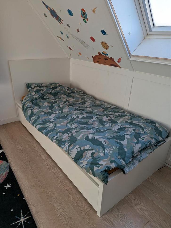 Ikea Malm, wit, eenpersoonsbed, Huis en Inrichting, Slaapkamer | Complete slaapkamers, Gebruikt, Eenpersoons, Ophalen