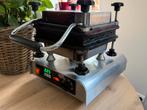 Neümarker Wafelijzer met Verwisselbare Gietijzeren Platen., Witgoed en Apparatuur, Ophalen, Uitneembare platen, Gebruikt