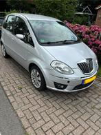 Lancia Musa 1.4 16V 2008 Grijs ORO uitvoering, Auto's, Voorwielaandrijving, 15 km/l, 400 kg, Handgeschakeld
