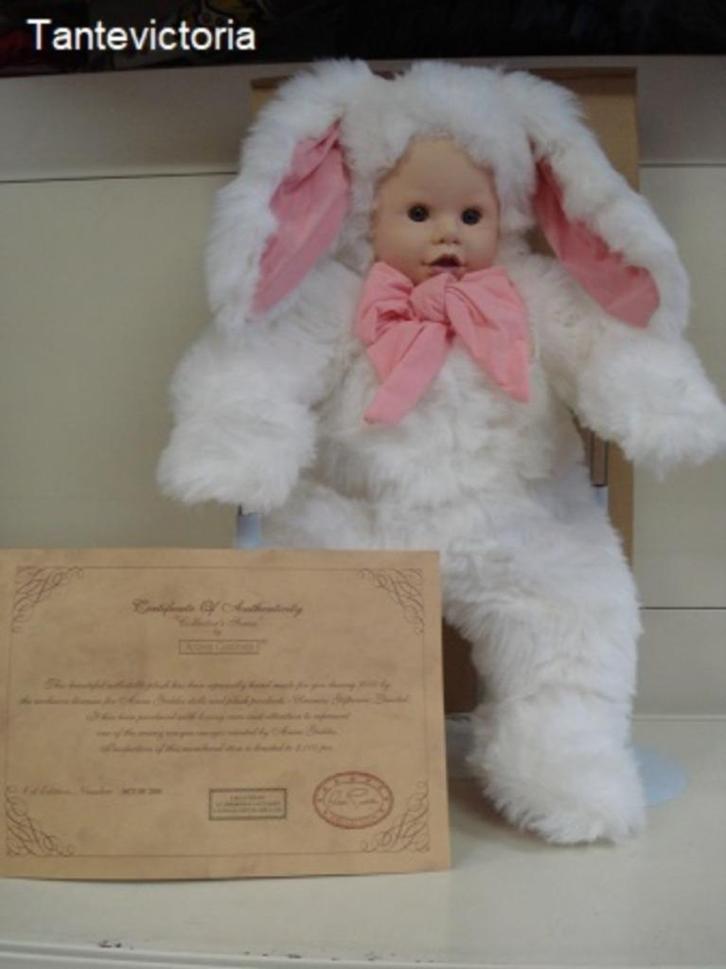 Anne Geddes pop 62 cm Konijn gelimiteerde uitgaven, Verzamelen, Poppen, Nieuw, Pop, Ophalen of Verzenden