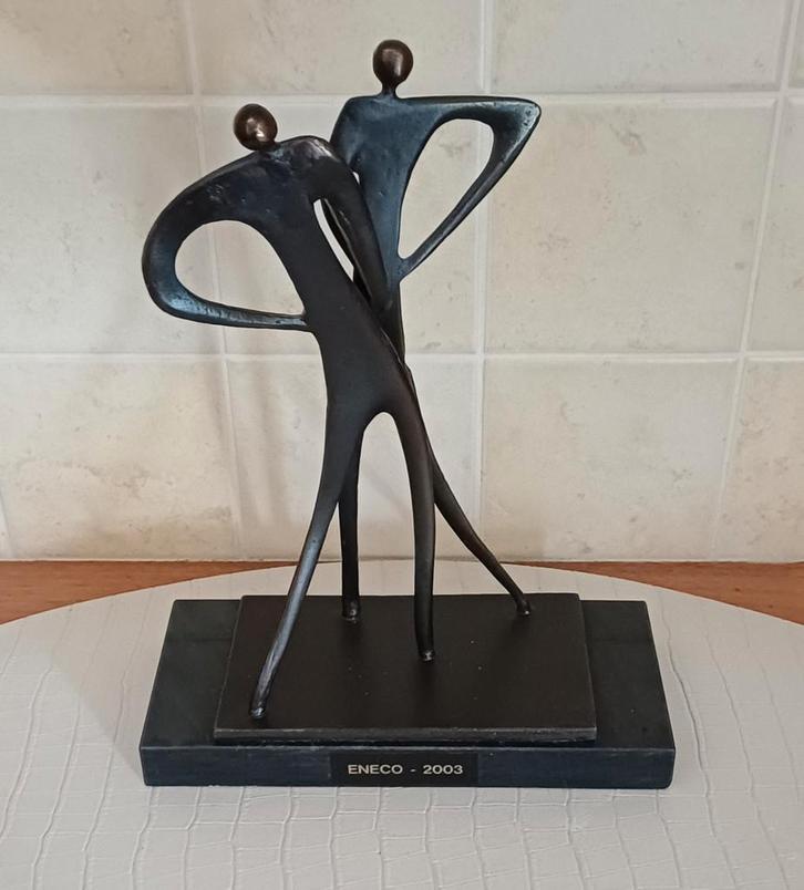 Sculptuur van Corry Ammerlaan, Stevige handdruk, 2003 Eneco, Antiek en Kunst, Kunst | Beelden en Houtsnijwerken, Ophalen of Verzenden