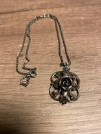 Zilverkleurige ketting met roos hanger, Ophalen, Gebruikt, Zilver, Met hanger