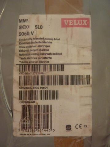 Nieuwe Velux elektrische buitenzonweringen / MML S(K)10. beschikbaar voor biedingen