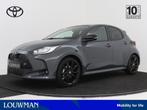 Toyota Yaris Hybrid 130 GR Sport | NIEUW | (bj 2025), Auto's, 12 maanden, Zwart, Leder en Stof, 1490 cc