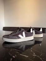 Veja V-12 NIEUW, Nieuw, Veja, Ophalen of Verzenden, Sneakers of Gympen