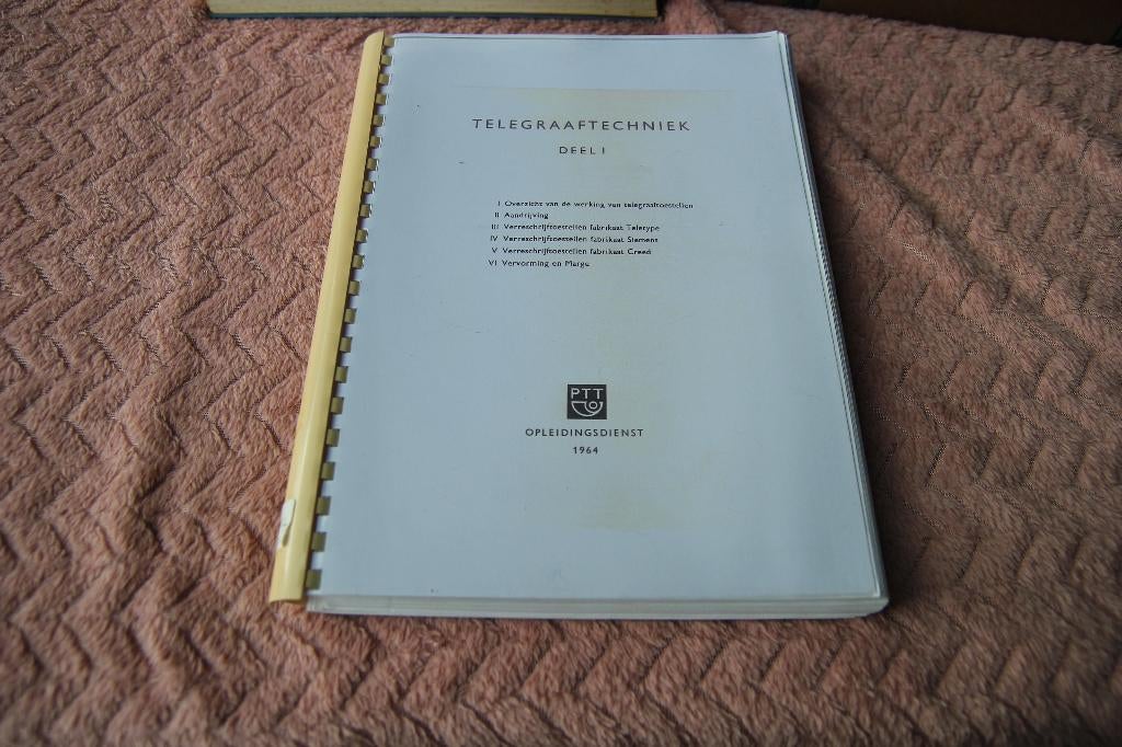 Telegraaftechniek Deel 1 1964, Ophalen of Verzenden, Gelezen