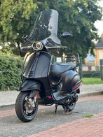 Vespa sprint 50cc mat zwart, Fietsen en Brommers, Scooters | Vespa, Ophalen, Gebruikt, Maximaal 45 km/u, Vespa S