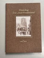 Wandeling door Oud Woudrichem (1981), Ophalen of Verzenden, 20e eeuw of later, Zo goed als nieuw
