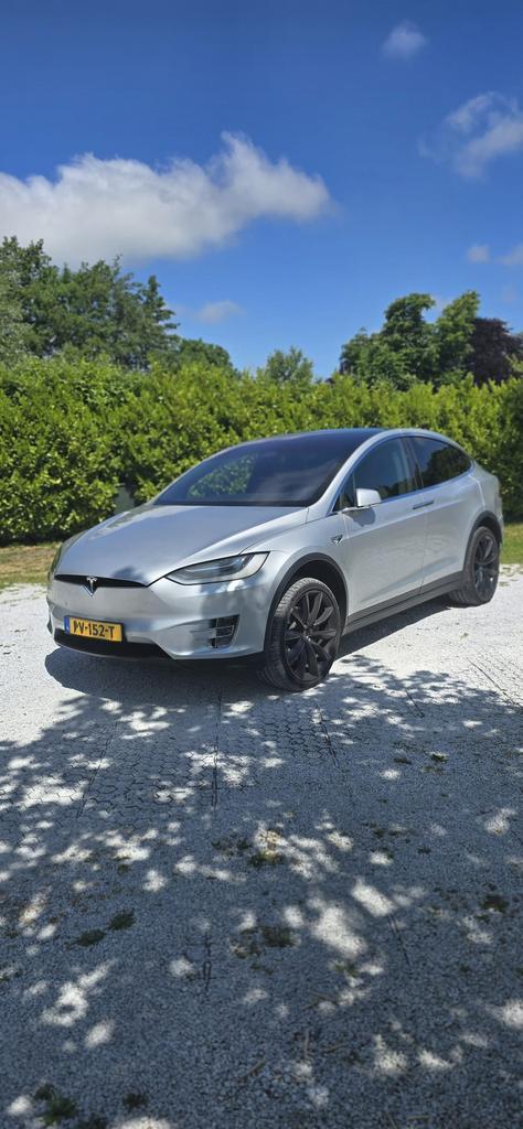 Tesla Model X 2017 Grijs, Auto's, Tesla, Particulier, Model X, 360° camera, 4x4, ABS, Achteruitrijcamera, Adaptieve lichten, Adaptive Cruise Control