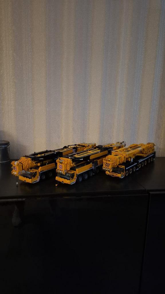 Liebherr, Hobby en Vrije tijd, Modelauto's | 1:50, Zo goed als nieuw, Bus of Vrachtwagen, Conrad, Ophalen