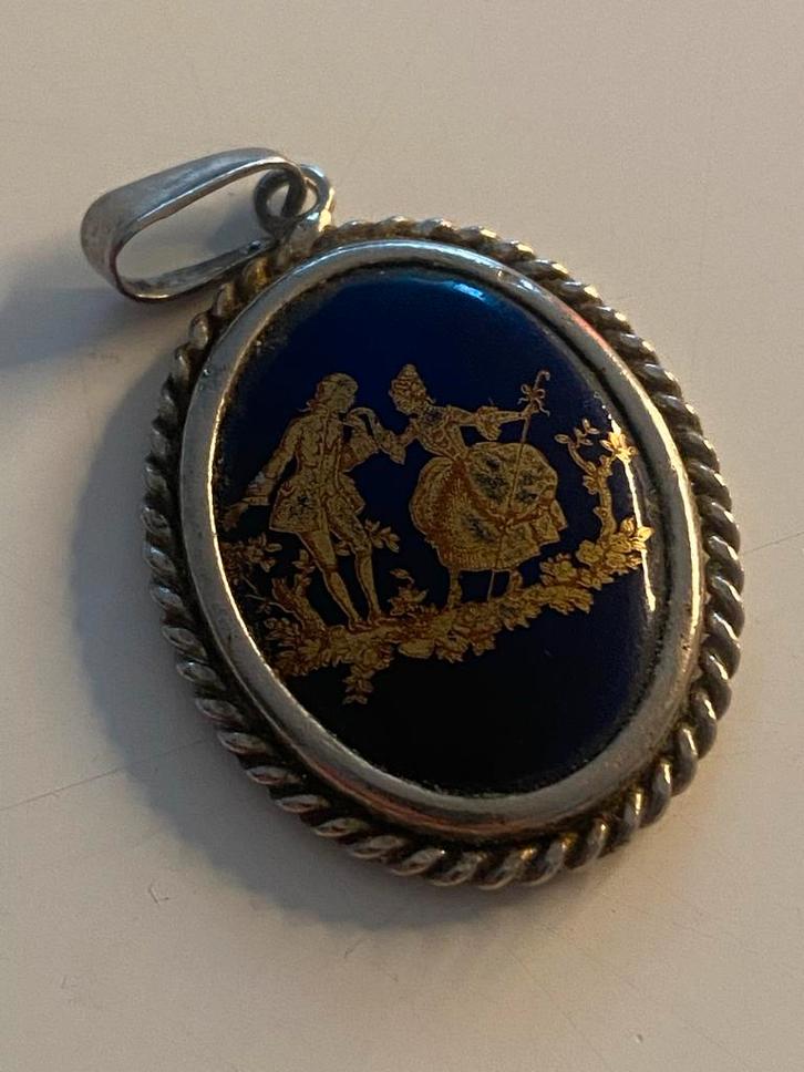 Vintage Limoges Porselein Hanger, Sieraden, Tassen en Uiterlijk, Kettinghangers, Gebruikt, Overige materialen, Blauw, Overige voorstellingen