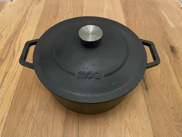 Gietijzeren Braadpan / Cast Iron Casserole  beschikbaar voor biedingen
