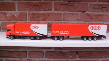 Lion Toys  Scania  L.Z.V.  van  T.N.T. beschikbaar voor biedingen