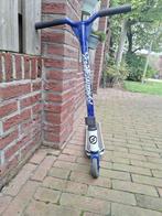 stuntstep blauw/wit, Fietsen en Brommers, Ophalen, Gebruikt, Gewone step