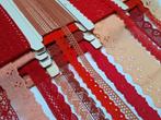 Prachtige partij, 13 haspels katoen vintage broderie kant, Hobby en Vrije tijd, Ophalen of Verzenden, Nieuw, Kant