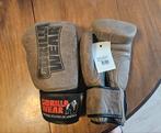 Gorilla Wear, bokshandschoenen 10oz & shin guards L vintage, Sport en Fitness, Vechtsporten en Zelfverdediging, Ophalen of Verzenden