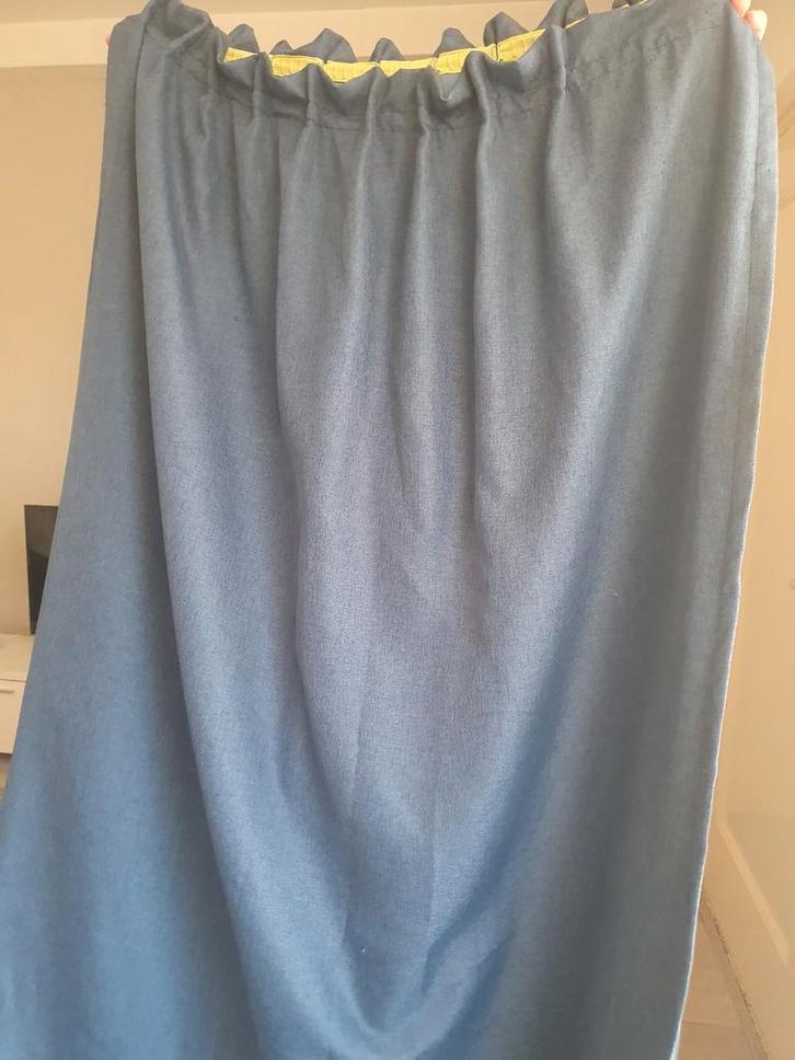 Blauw gevoerd gordijn - 168x262cm, mooie kwaliteit, Huis en Inrichting, Stoffering | Gordijnen en Lamellen, Zo goed als nieuw