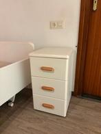 bed ombouw met 1 nachtkastje, Huis en Inrichting, Slaapkamer | Bedden, Ophalen, Gebruikt, Wit, Tweepersoons