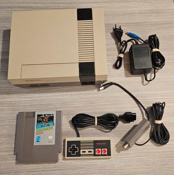 Nintendo NES met Rad Racer beschikbaar voor biedingen