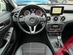 Mercedes-Benz GLA-klasse 180 122PK Airco,Navi,Panodak,Camera, Gebruikt, 4 cilinders, Met garantie (alle), Leder en Stof