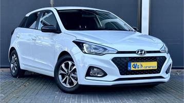 Hyundai i20 Premium / Stoel/stuur verwarming / Carplay / Cam beschikbaar voor biedingen