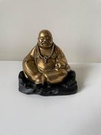 Boeddha beeld op houten onder bak., Ophalen of Verzenden, Gebruikt