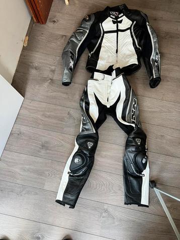 IXS motor pak maar 48 beschikbaar voor biedingen