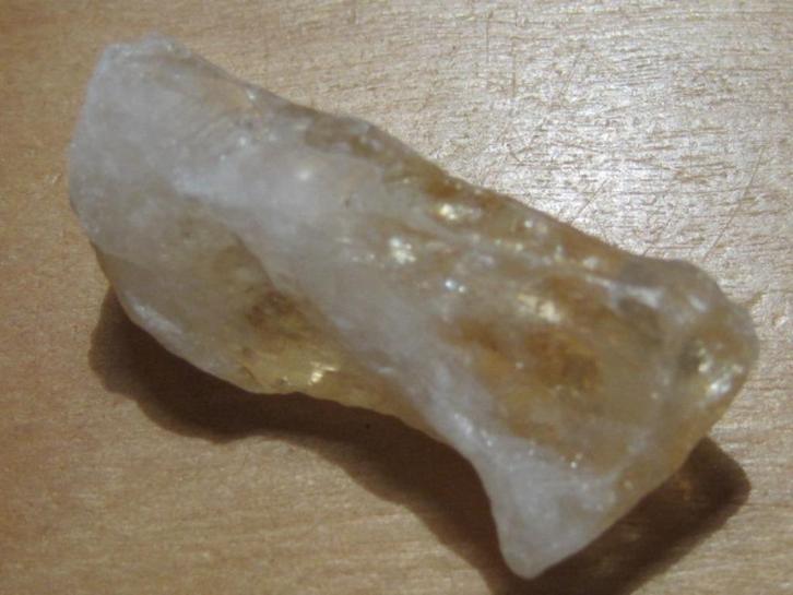 mi. 4x ruwe edelsteen CITRIENKWARTS (6), Verzamelen, Mineralen en Fossielen, Mineraal, Verzenden