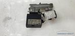 Mercedes W203 S203 C Klasse alarmmodule alarmrelais A2038202, Ophalen of Verzenden, Gebruikt, Mercedes-Benz