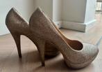 Plateau pump goud maat 40, Pumps, Overige kleuren, Ophalen of Verzenden, Zo goed als nieuw