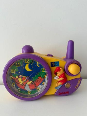 Vintage winnie the pooh wekkerradio beschikbaar voor biedingen