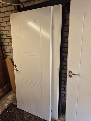 Grote deur links 92x231.5 cm beschikbaar voor biedingen