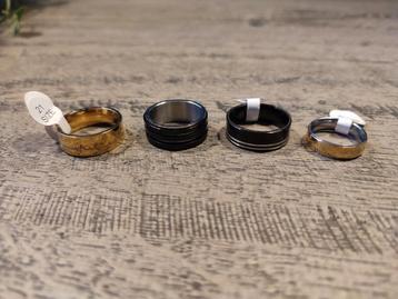 Set van 4 Ringen - Diverse Stijlen beschikbaar voor biedingen