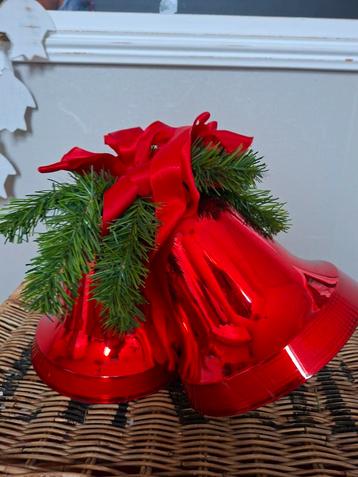 Kerst spullen aan het opruimen  beschikbaar voor biedingen