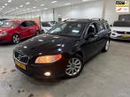 Volvo V70 2.5T Summum / AUTOMAAT / SCHUIFKANTELDAK / LEDER I, Auto's, Traction-control, 1567 kg, 92 €/maand, Euro 4