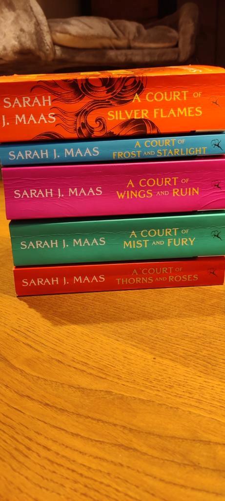 Sarah J. Maas - A Court Of Boeken Set, Boeken, Fantasy, Zo goed als nieuw, Ophalen of Verzenden