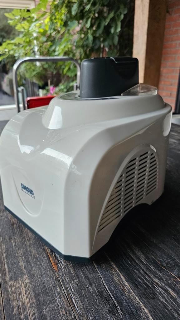 Zelfvriezende ijsmachine ijsco maker 240v, Witgoed en Apparatuur, IJsmachines, Zo goed als nieuw, Ophalen