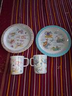 Leuke Borden en Bekers Set, Huis en Inrichting, Keuken | Servies, Overige materialen, Gebruikt, Ophalen of Verzenden, Bord(en)