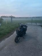 Zip 125cc 2t brom, Fietsen en Brommers, Scooters | Piaggio, Ophalen of Verzenden, Zo goed als nieuw, Zip